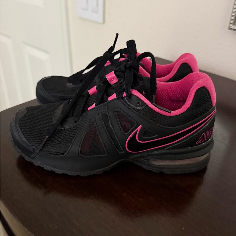 Nike Women's Black with Hot Pink Trim Athletic Sneakers